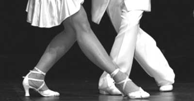 Движение ног в аргентинском танго
