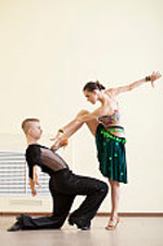 Танец румба приобретает лирический и эротический характер